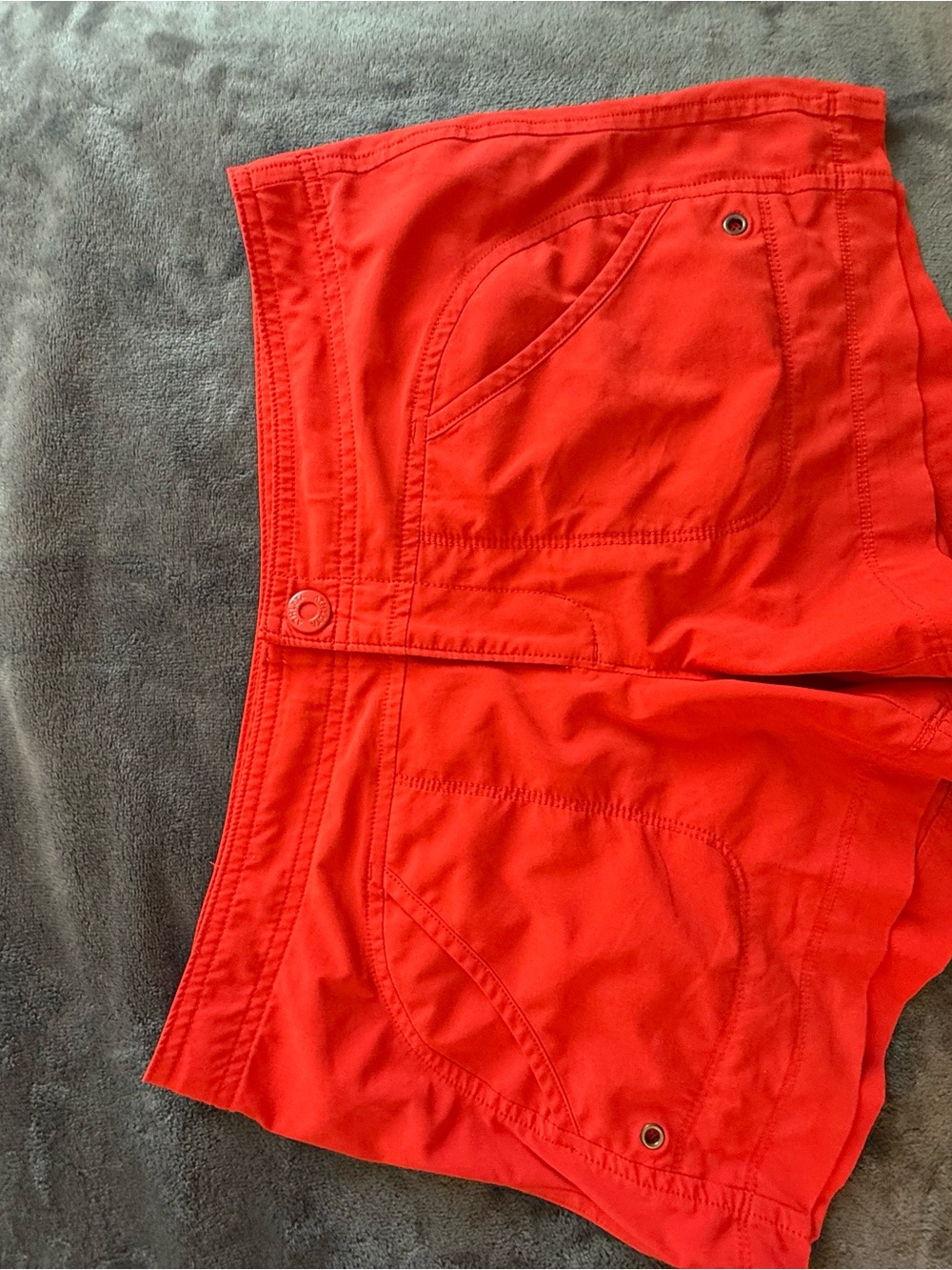Athleta Red Women’s Athletic Shorts